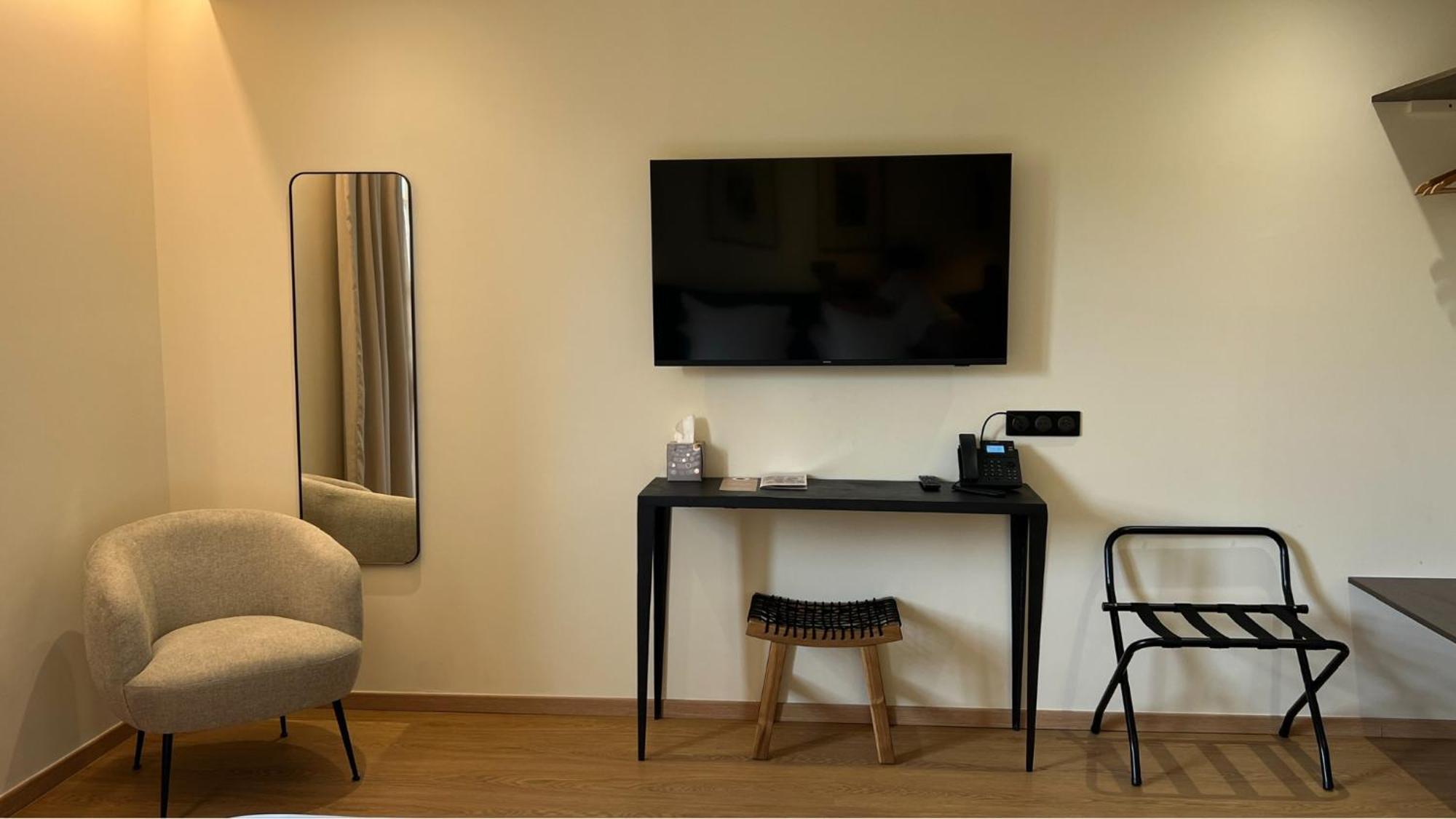 Soko Hotels-Pont Du Gard Remoulins Zewnętrze zdjęcie