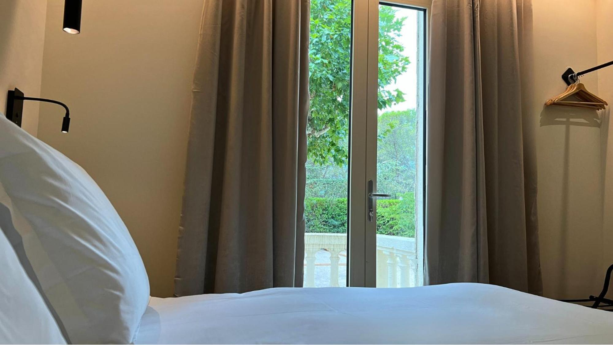 Soko Hotels-Pont Du Gard Remoulins Zewnętrze zdjęcie